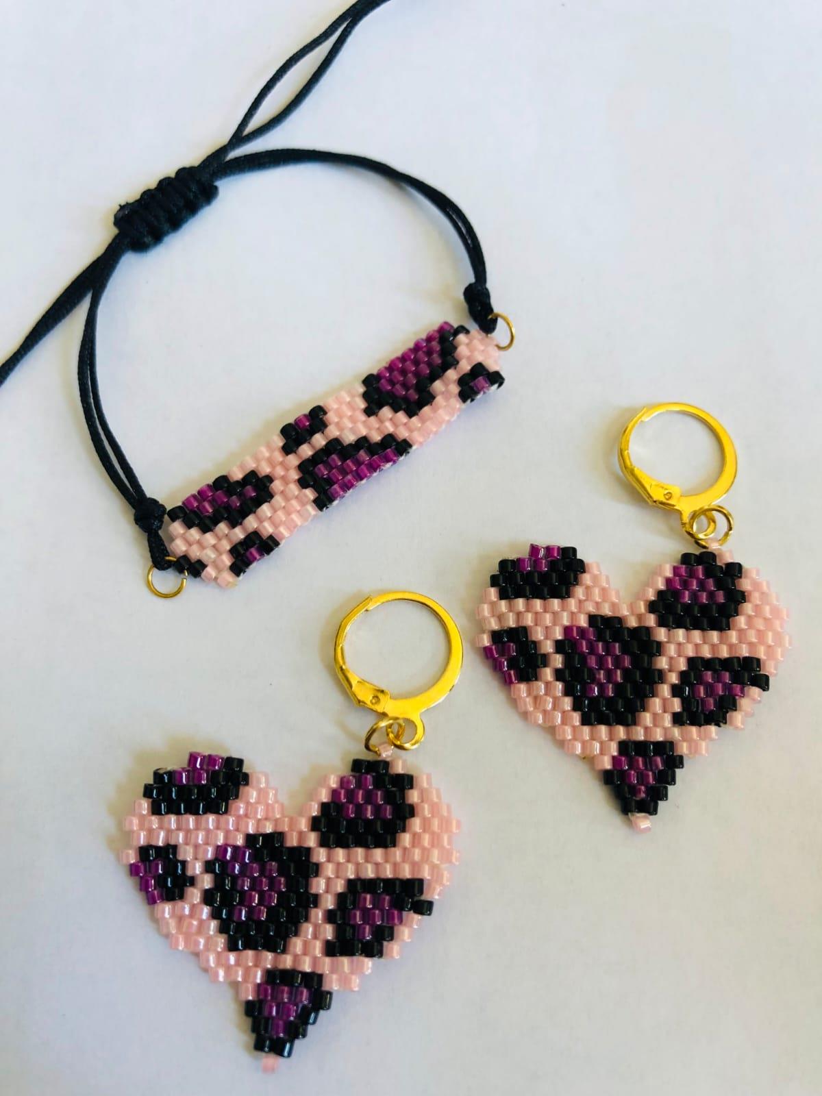 Melike Miyuki Bileklik ve Küpe Seti/Leo Kalp/Pembe Melike Miyuki Bileklik ve Küpe Seti/Leo Kalp/Pembe