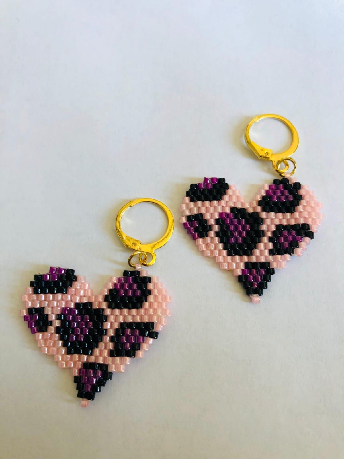 Melike Miyuki Bileklik ve Küpe Seti/Leo Kalp/Pembe Melike Miyuki Bileklik ve Küpe Seti/Leo Kalp/Pembe